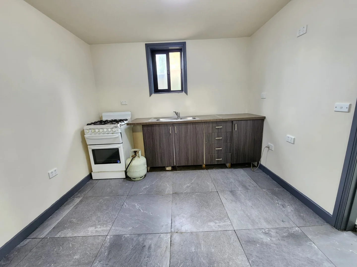 Additional image 5 of 35A Morison Drive, Lurnea NSW 2170