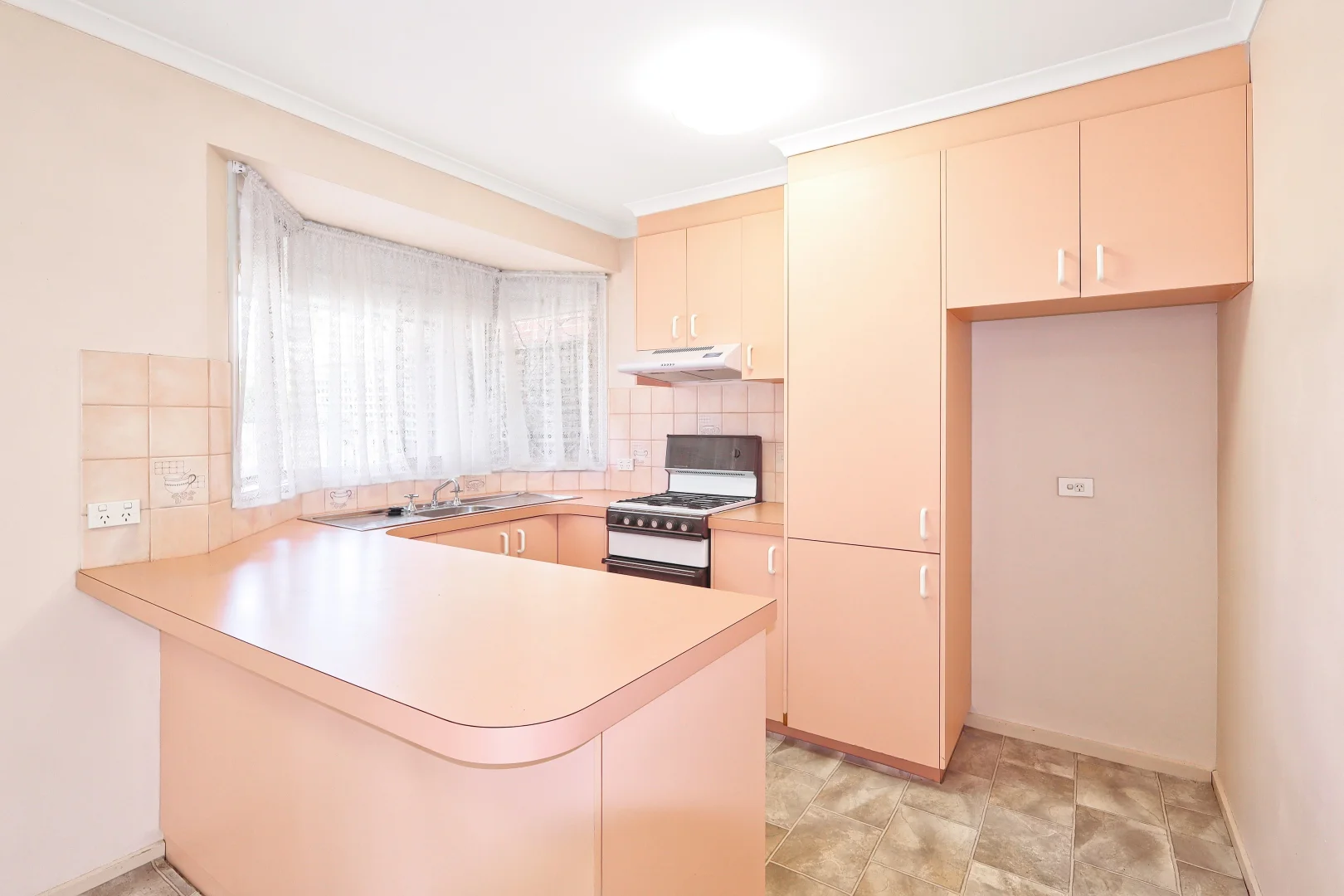 Additional image 3 of 2/3 Vines Road, Hamlyn Heights VIC 3215