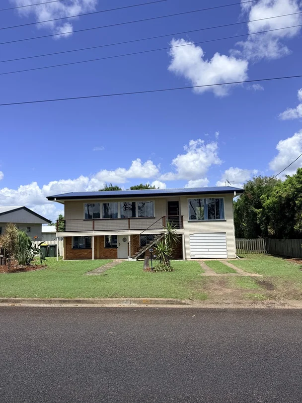 74 Boys Avenue, Maryborough QLD 4650