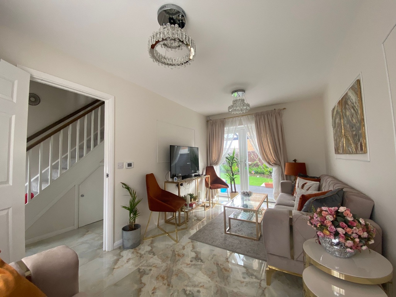 5 Bed Semi-Detached House, Sylvia Pankhurst Way, M13, N1 7GU