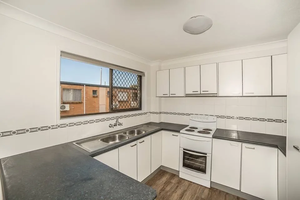 Additional image 3 of 2/42 Sunbrite Avenue, Mermaid Beach QLD 4218