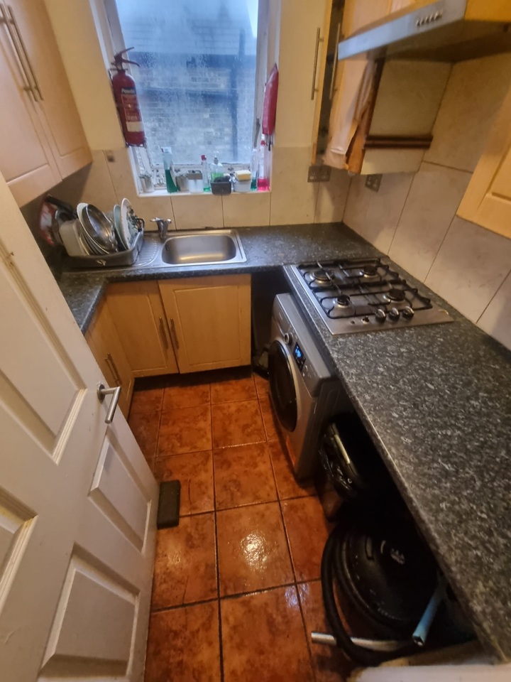 Room in a Shared Flat, Ross Street, CB1, N1 7GU photo 5