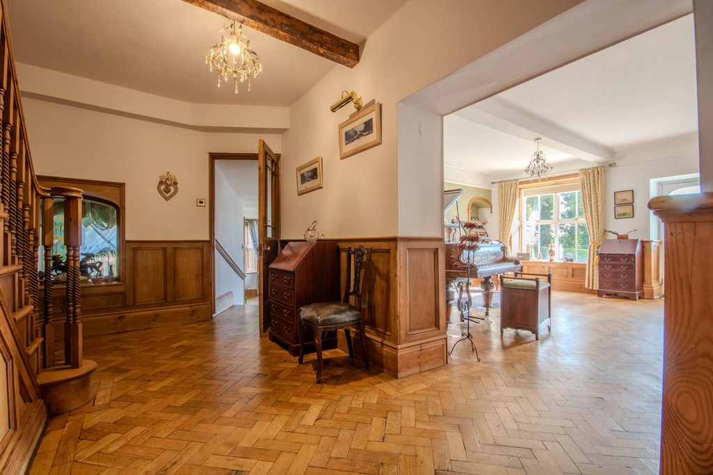Additional image 9 of 5 bed villa for saleHigh Street, Pontyclun CF72