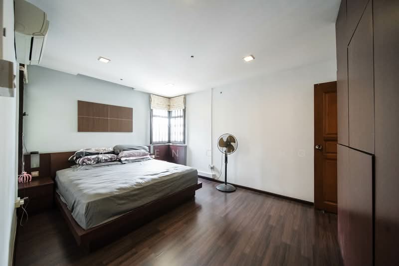Additional image 7 of 262C Compassvale Street