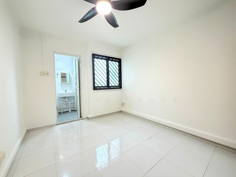 48 Teban Gardens Road photo 2