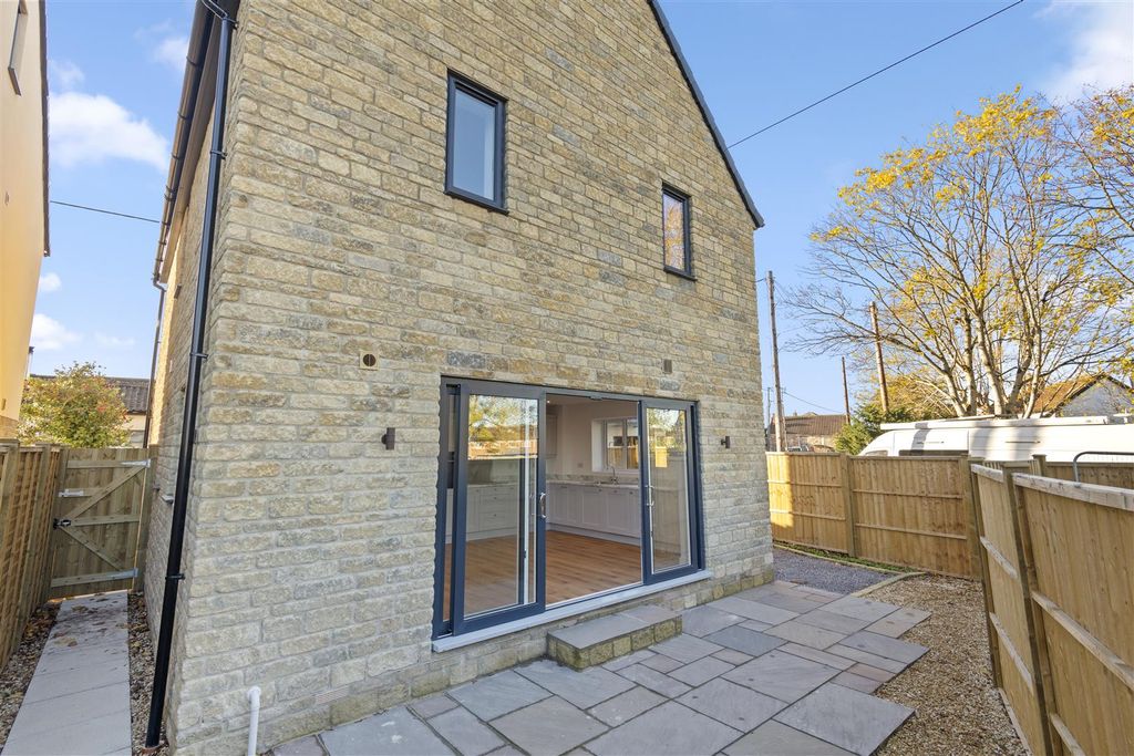 Additional image 17 of 3 bed detached house for saleLodway Gardens, Pill, Bristol BS20