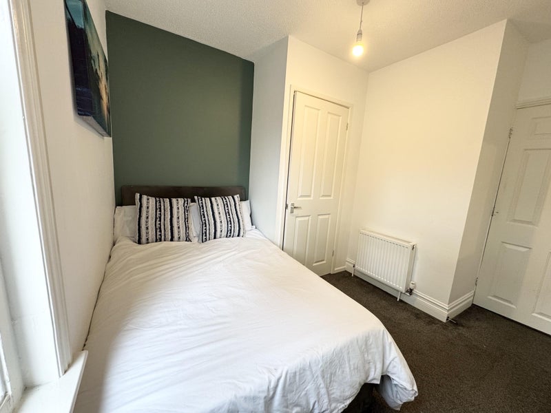 Room in a Shared House, Burlington Road, SO15, N1 7GU