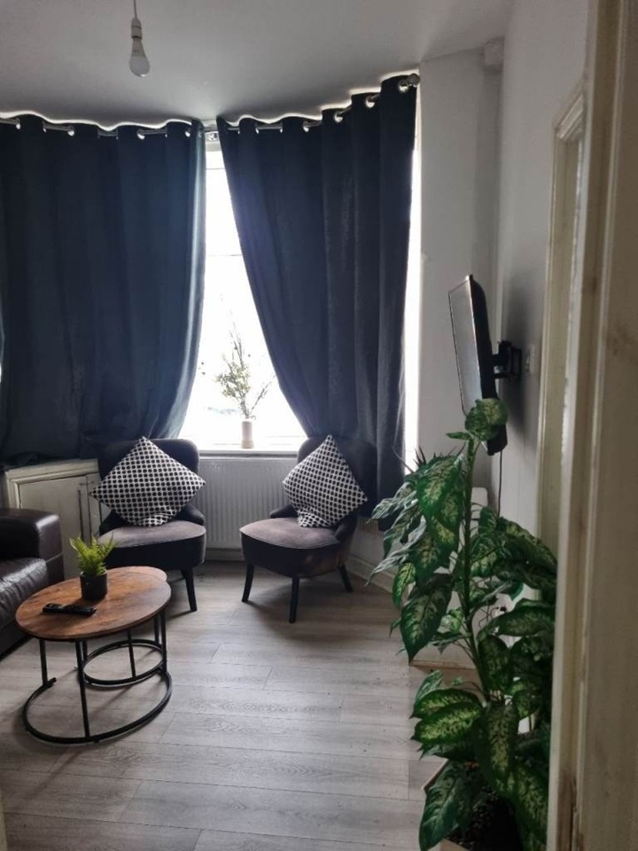 2 Bed Flat, Rusholme Grove, M14, N1 7GU
