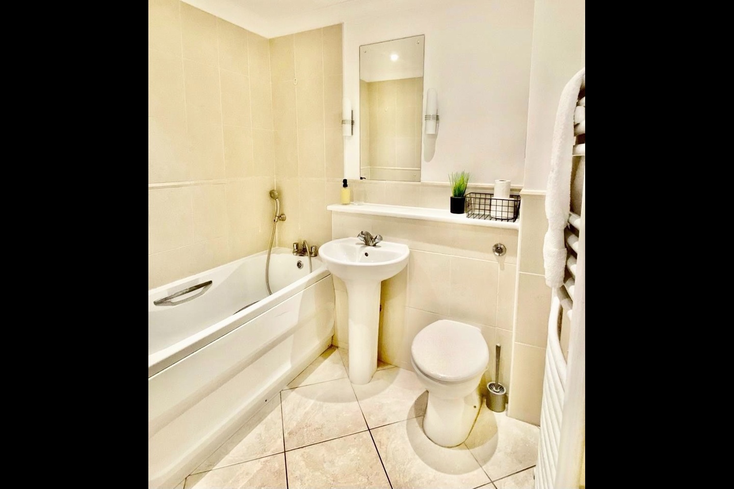 Additional image 10 of 2 Bed Flat, Nirvana Place, SO16, N1 7GU