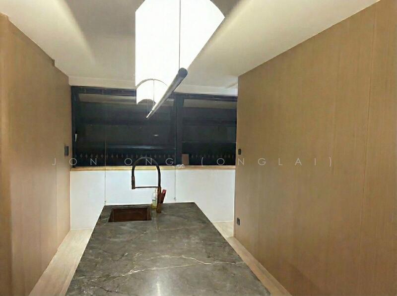 5 Burghley Drive photo 2