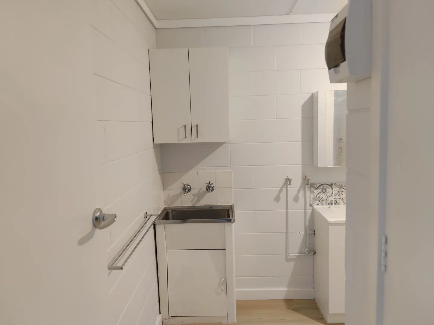 Unit 4/15 Railway Crescent, Moe VIC 3825 photo 5