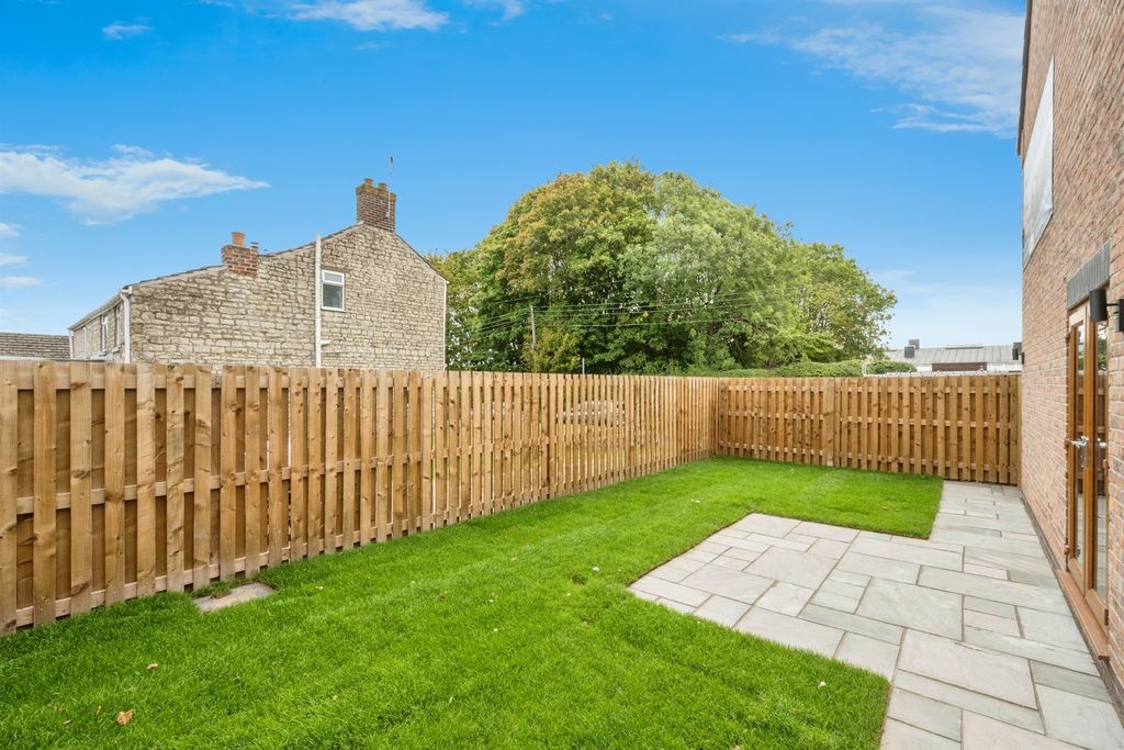 Additional image 15 of 3 bed detached house for saleBrigg Road, Broughton, Brigg DN20