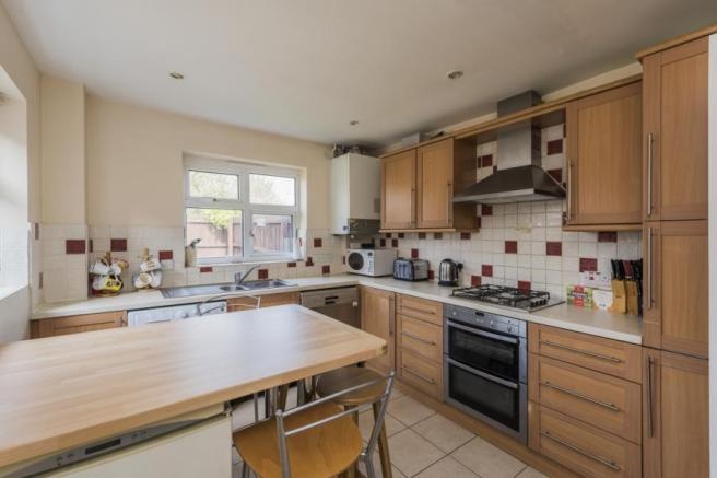 Additional image 8 of 6 Bed Semi-Detached House, Elfleda Road, CB5, N1 7GU