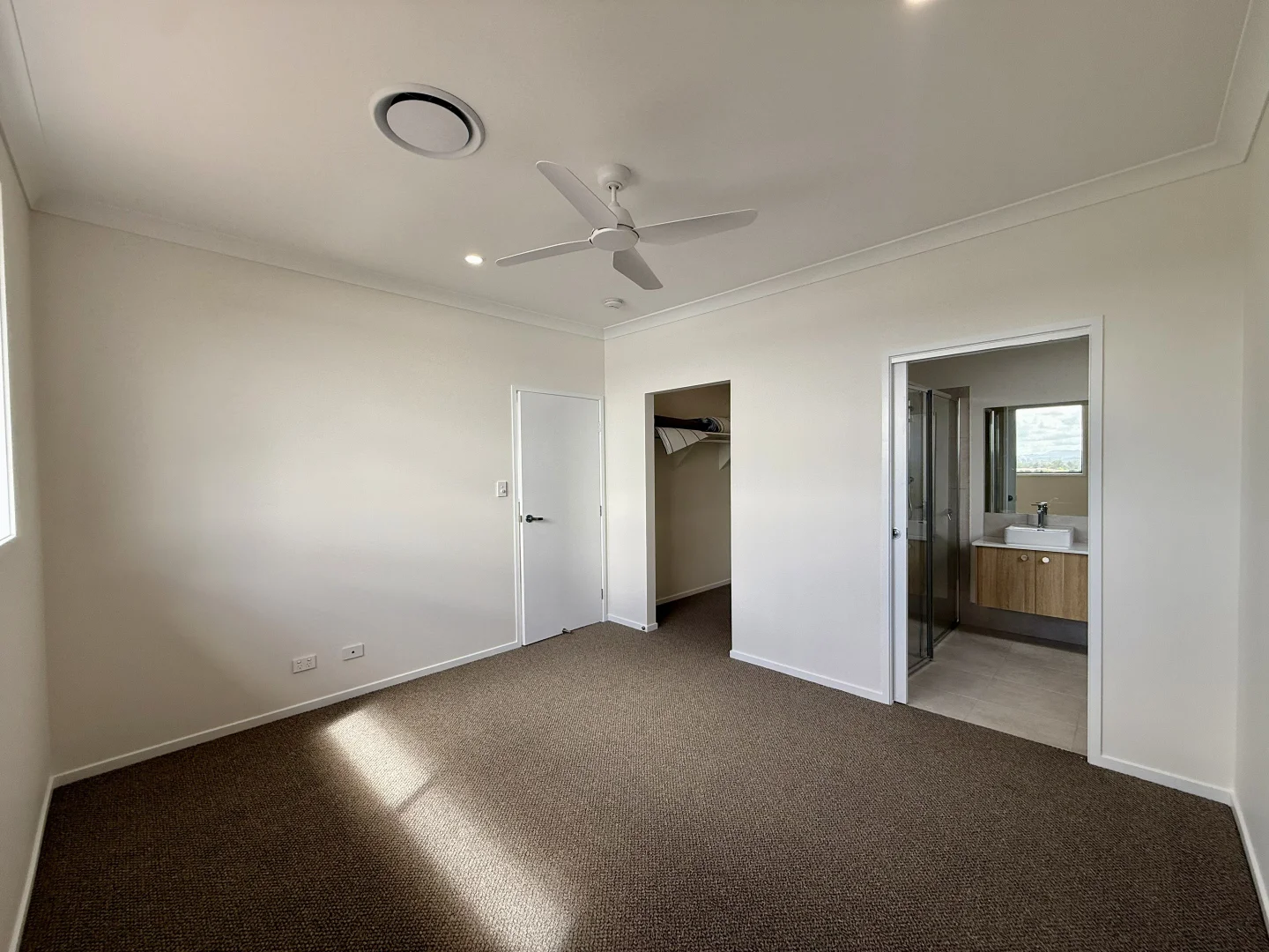 Additional image 7 of 42 Brickfield Crescent, Southside QLD 4570