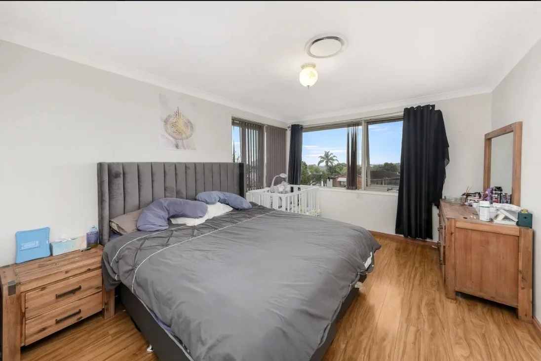 Additional image 3 of 8 Tuscan Place, Casula NSW 2170