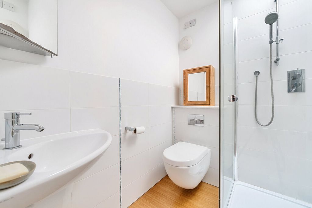 Additional image 17 of 5 bed detached house for saleSt. Marys Road, Weybridge KT13