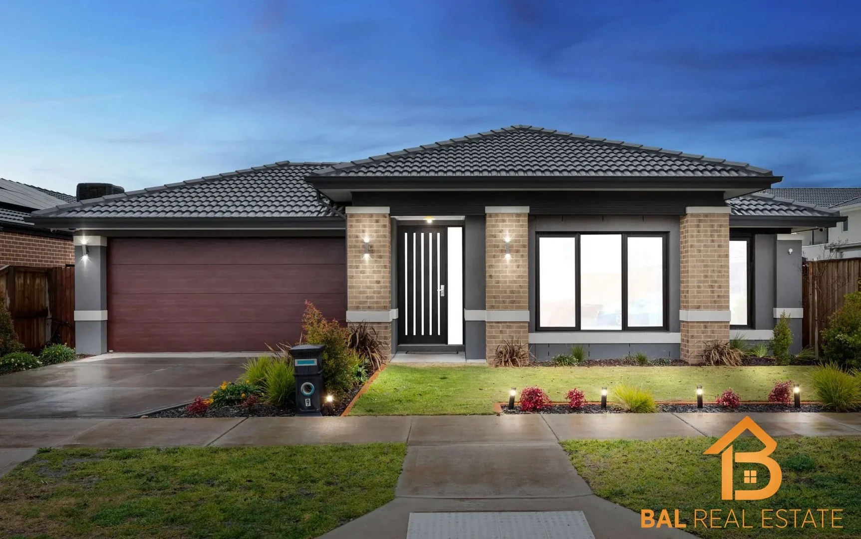 9 Sagrada Way, Fraser Rise VIC 3336