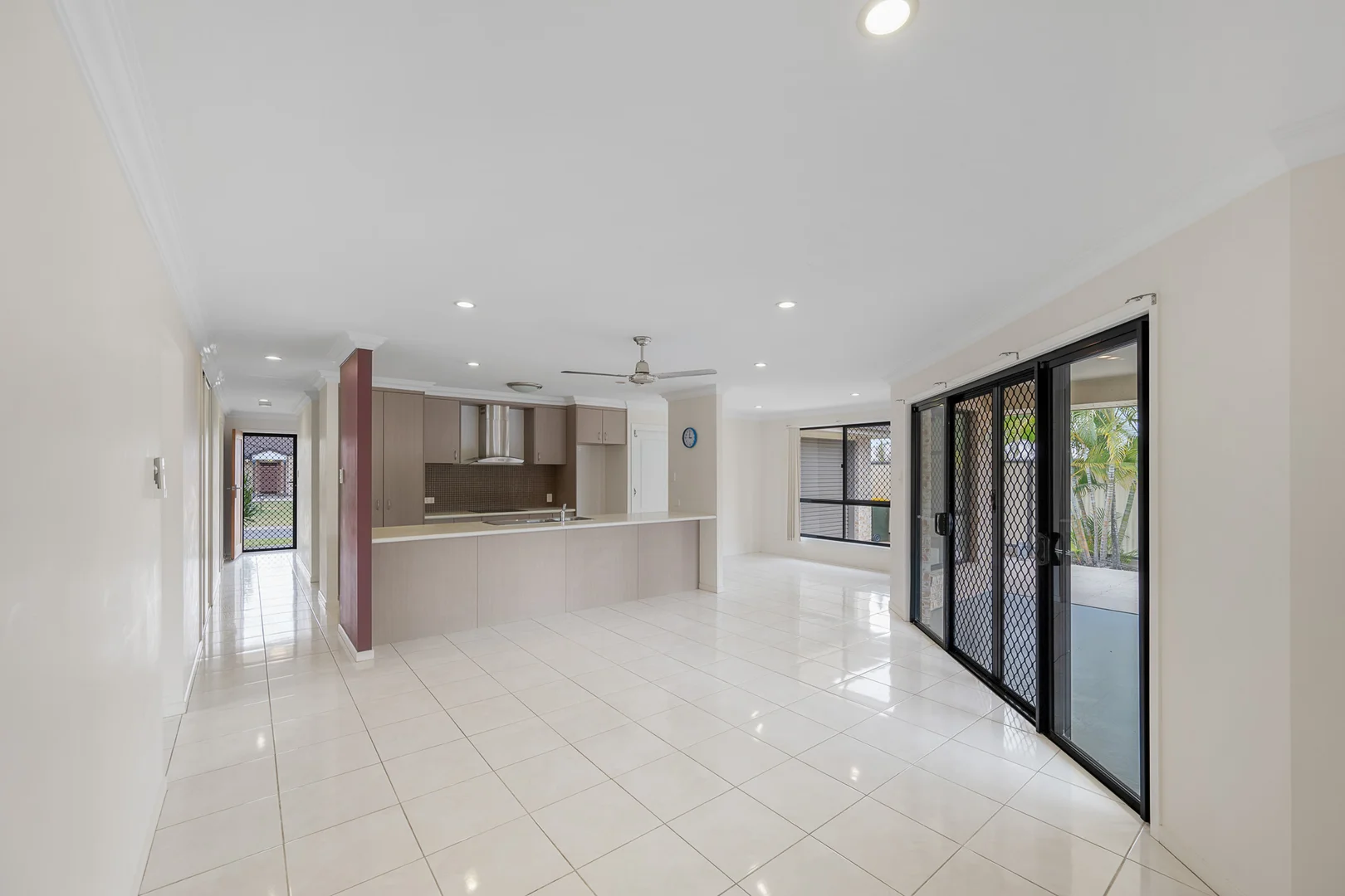 18 Sunpoint Way, Calliope QLD 4680 photo 5