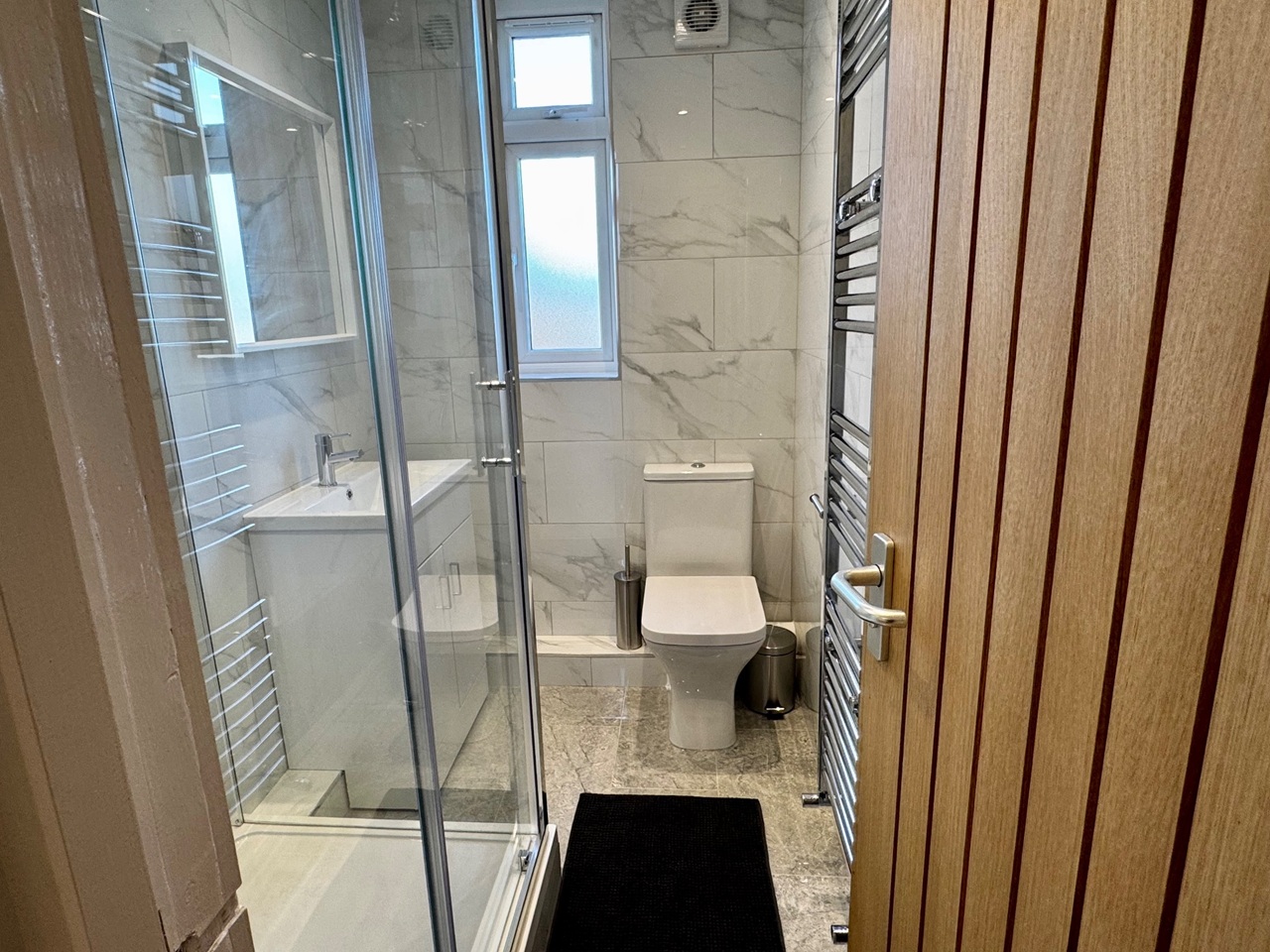 Room in a Shared Flat, Ethnard Road, SE15, N1 7GU photo 4