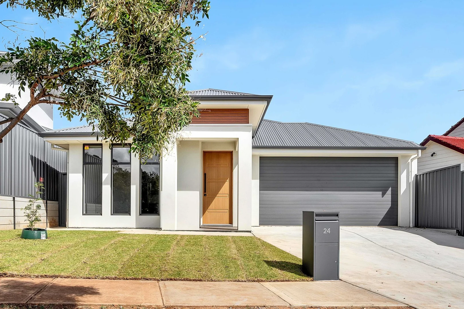 24 Brown Street, Northfield SA 5085