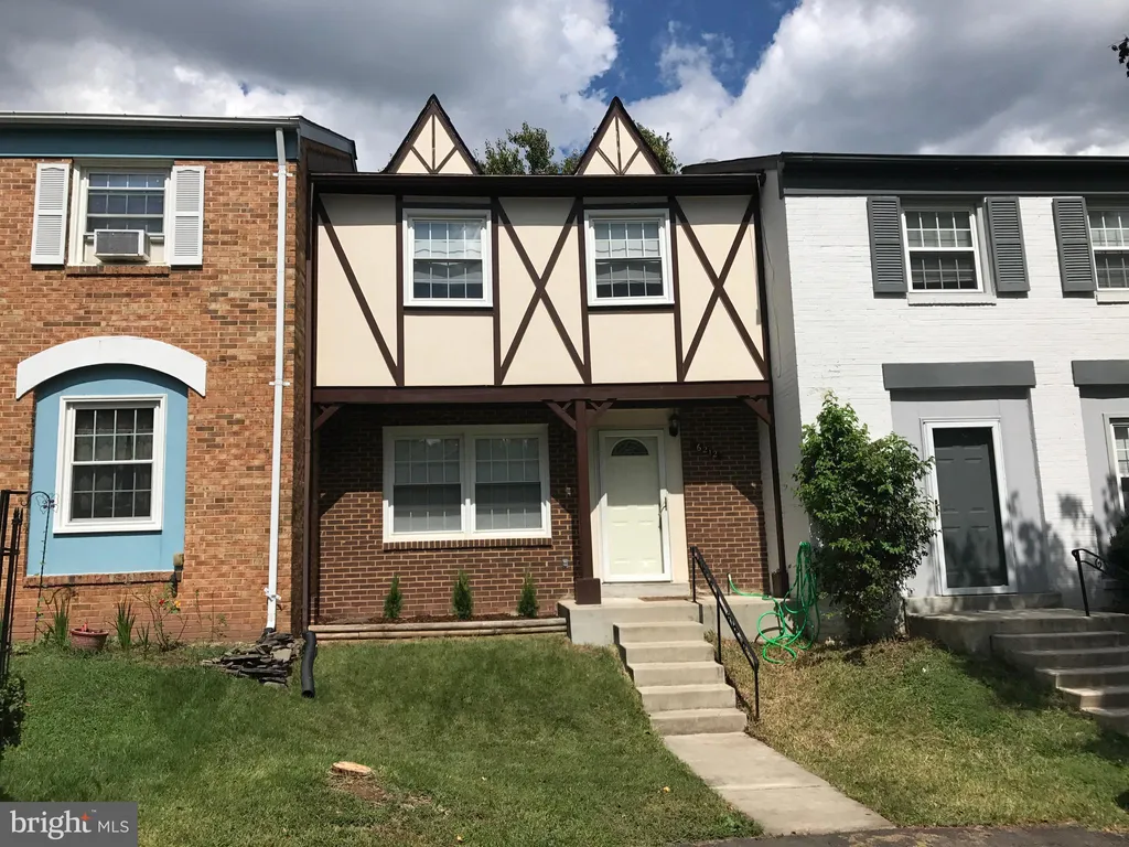 6212 Paddington Lane, Centreville, VA 20120