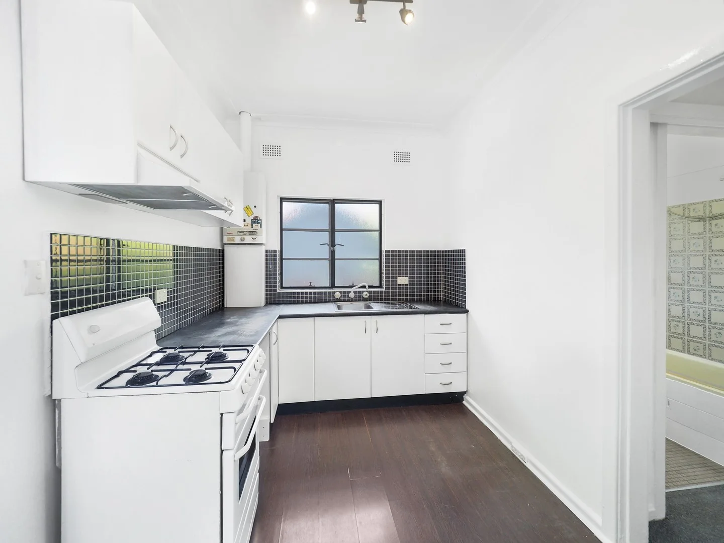 2/4 Garland Road, Naremburn NSW 2065