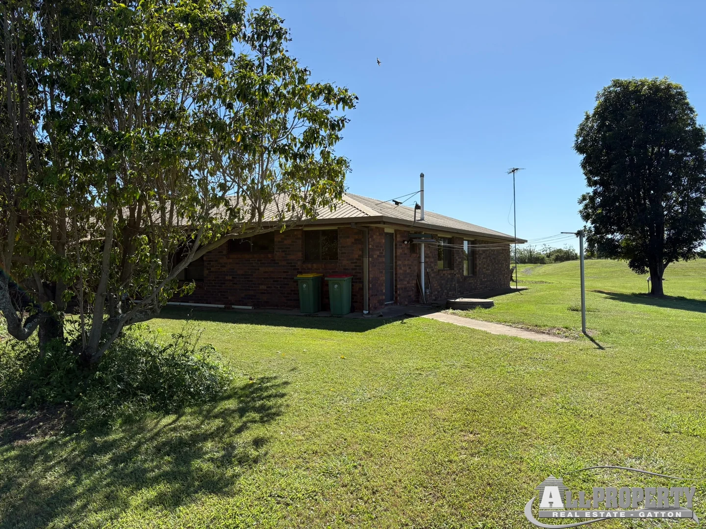 Additional image 14 of Lake Clarendon QLD 4343