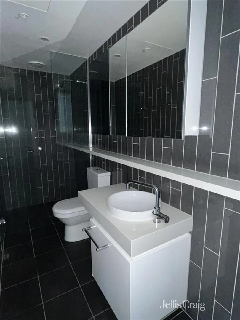 Additional image 4 of 703/338 Kings Way, South Melbourne VIC 3205