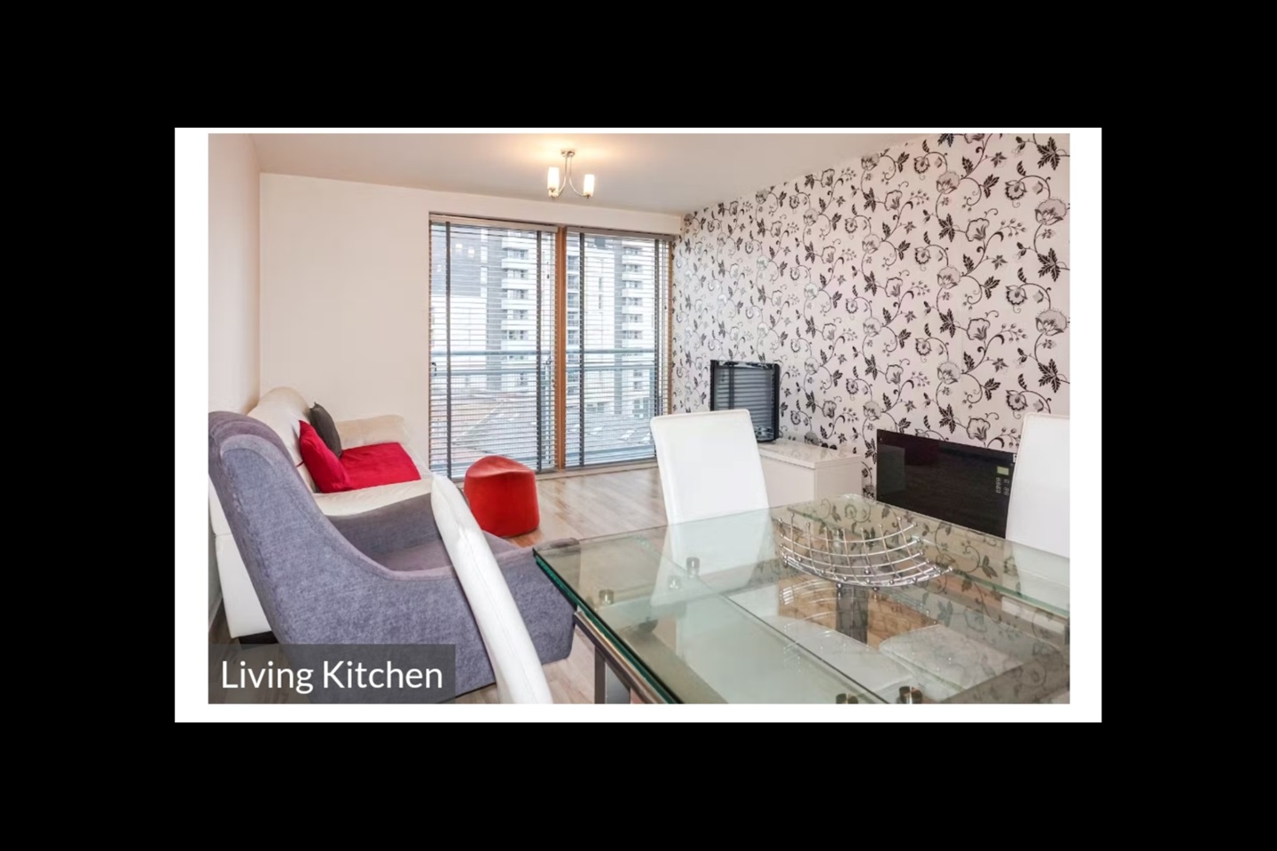2 Bed Flat, Water Street, M3, N1 7GU photo 3