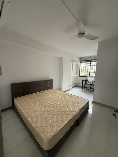 715 Jurong West Street 71 photo 2