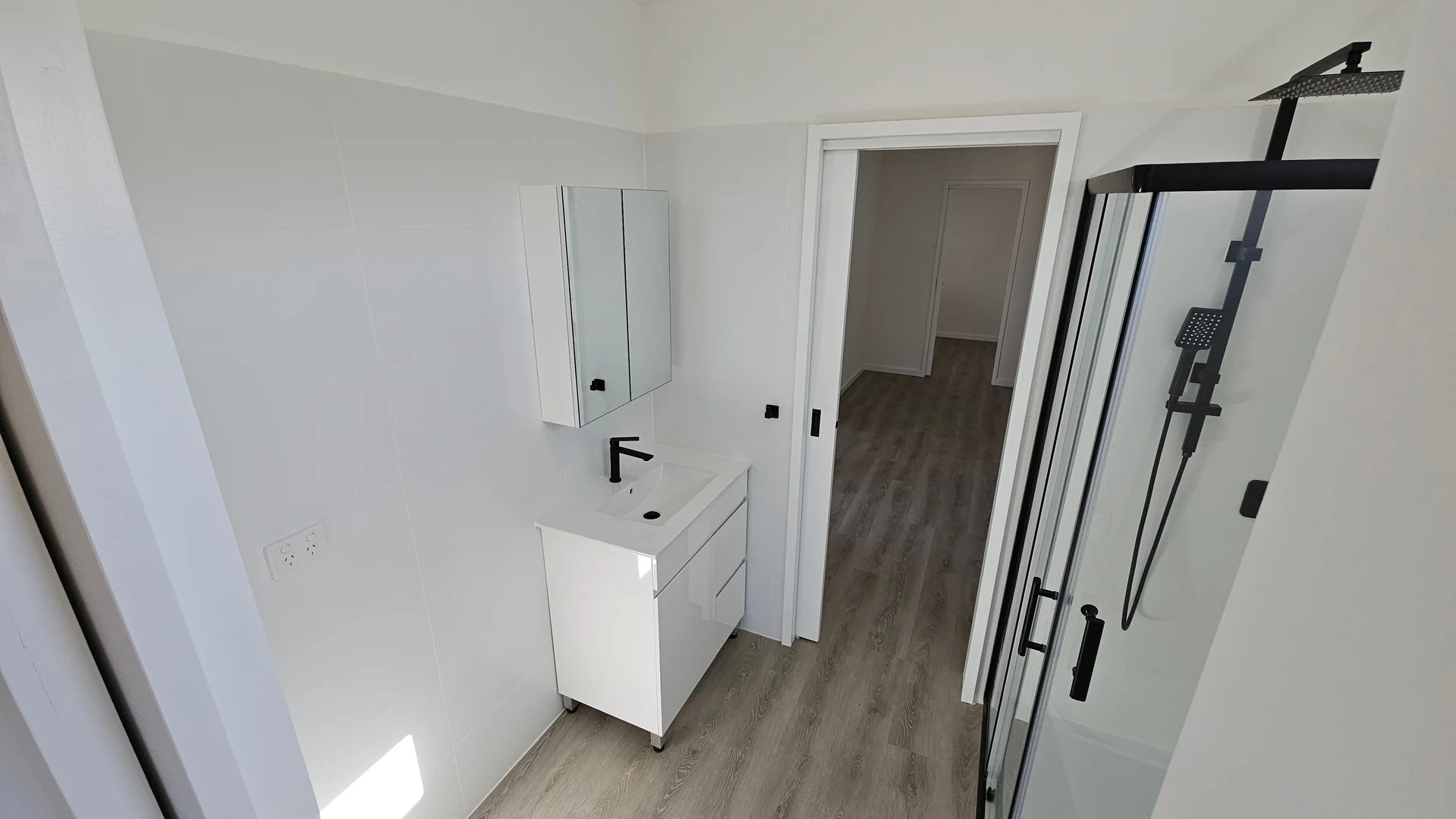 Additional image 5 of 1 Fordred Place, Parmelia WA 6167