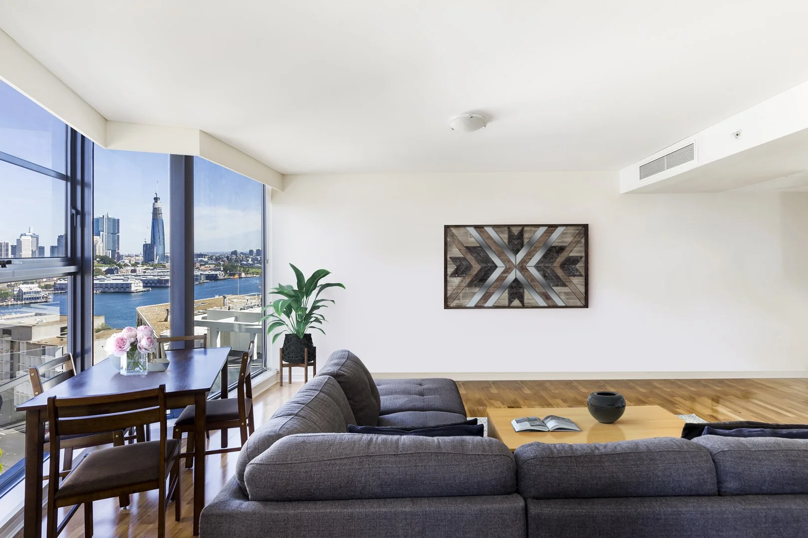 2005/30 Glen Street, Milsons Point NSW 2061