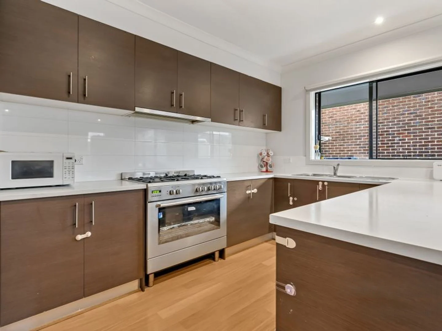 4/30 Central Road, Hampton Park VIC 3976 photo 4