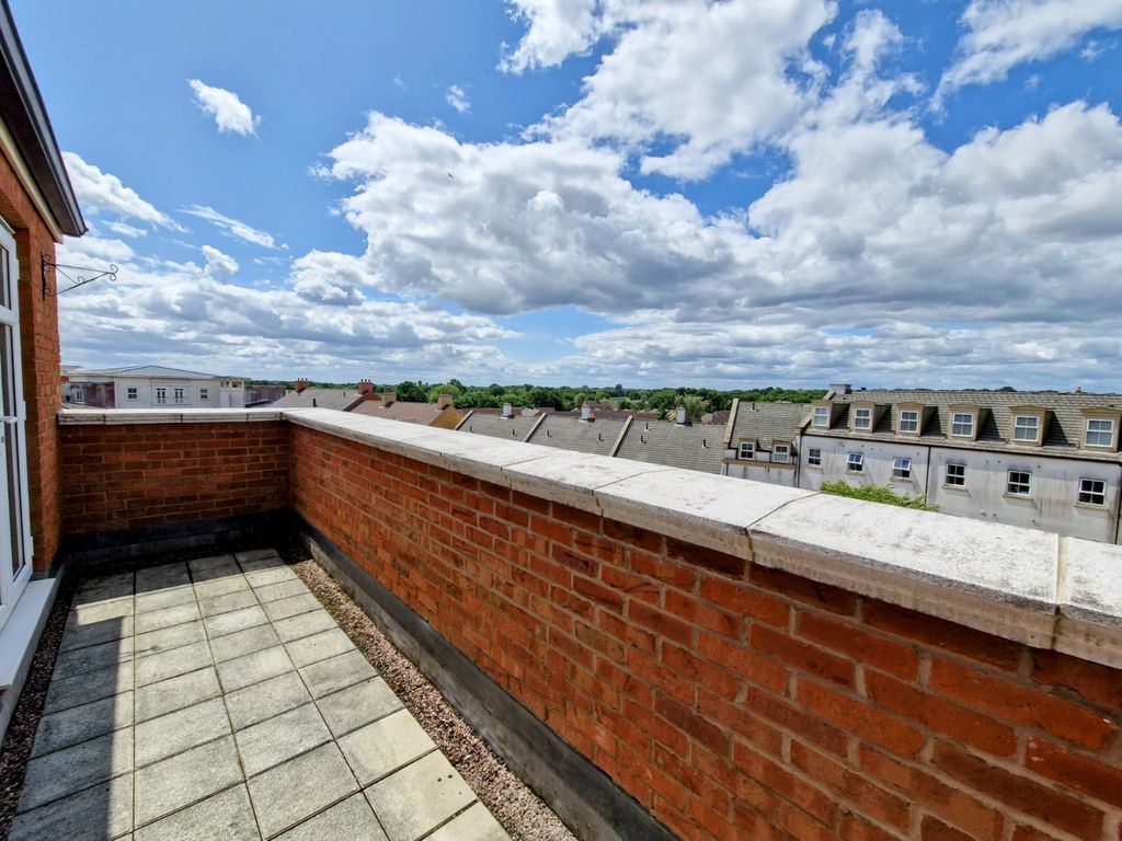 Additional image 10 of 2 bed flat for saleMain Street, Dickens Heath, Shirley, Solihull B90