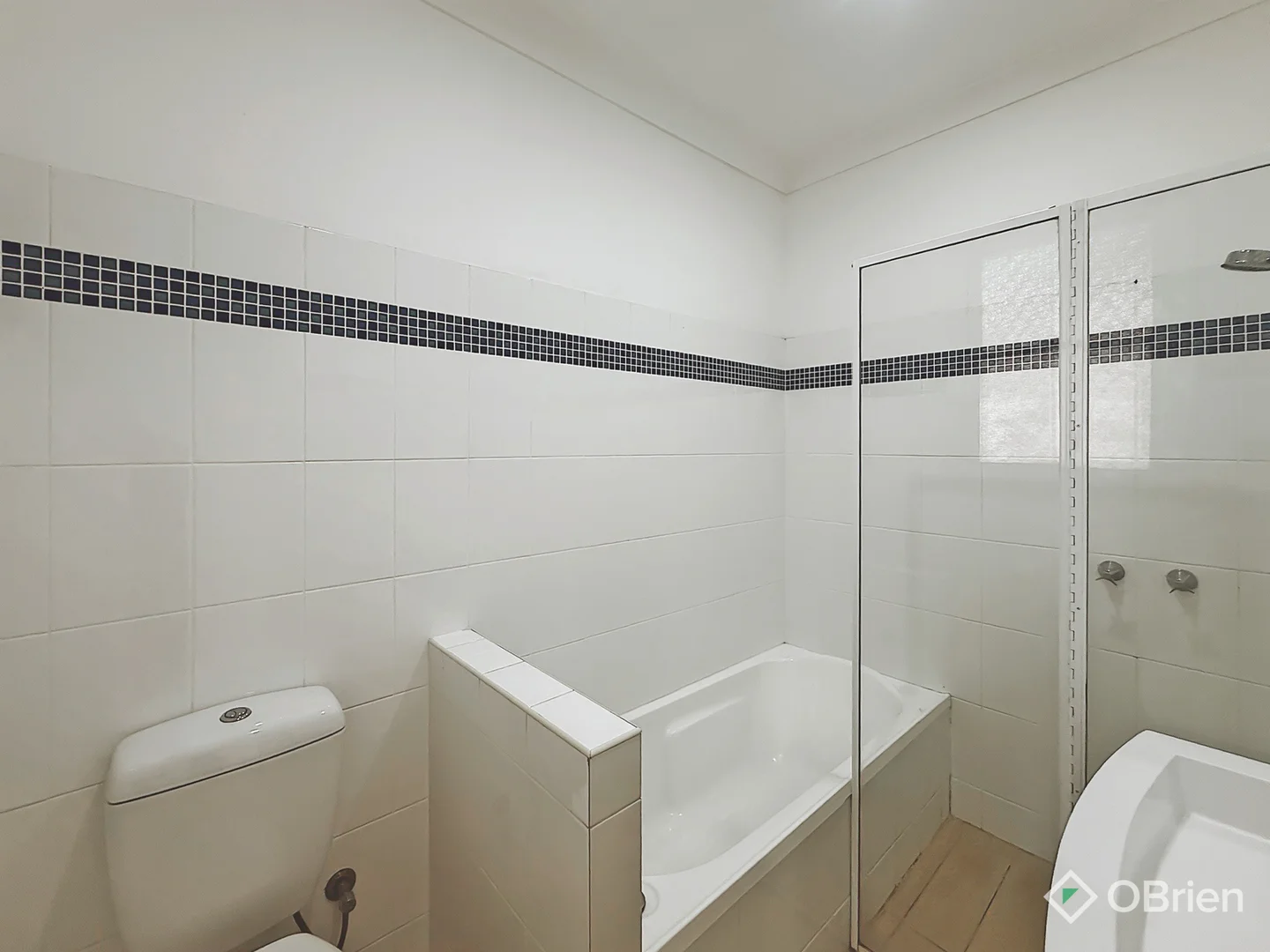 Additional image 6 of 327 Curlew Crescent, North Albury NSW 2640