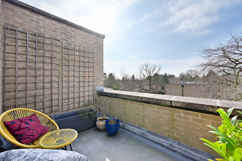 Additional image 7 of 2 bed flat for saleOuse Lea, Shipton Road, York YO30