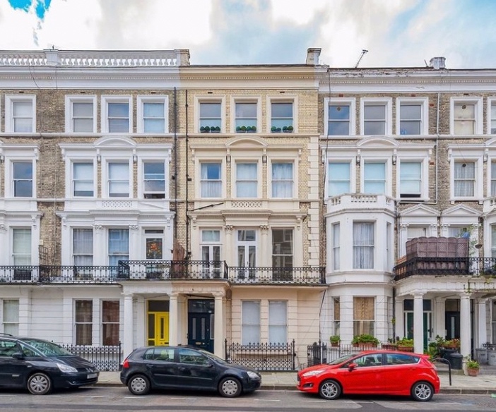 2 Bed Flat, Castletown Road, W14, N1 7GU photo 2