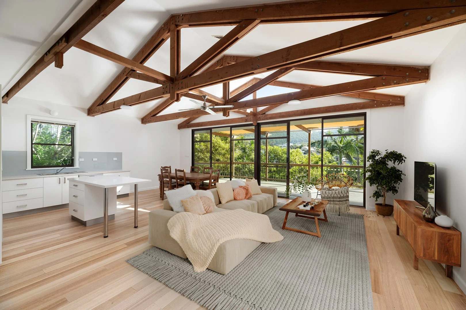 40 Lower Coast Road, Stanwell Park NSW 2508