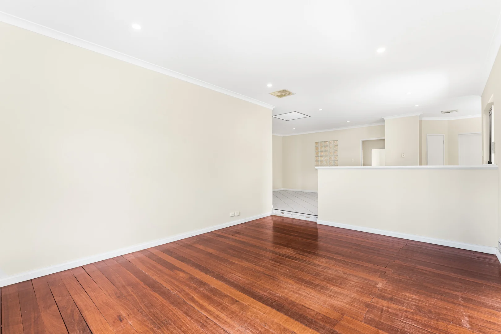 Additional image 2 of 29 Cottage Park Way, Kewdale WA 6105