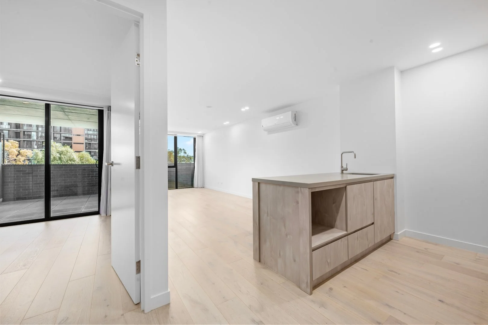 207/258 Northbourne Avenue, Dickson ACT 2602 photo 3