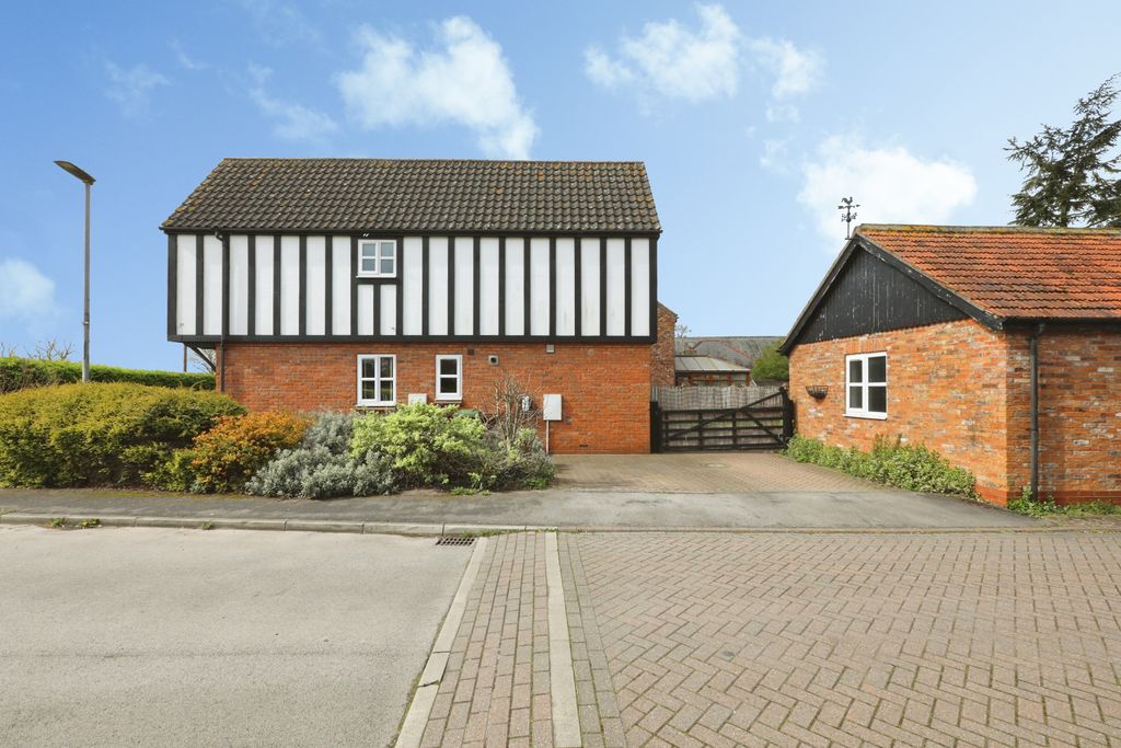 Additional image 18 of 4 bed detached house for saleDoncaster Road, Westwoodside, Doncaster DN9
