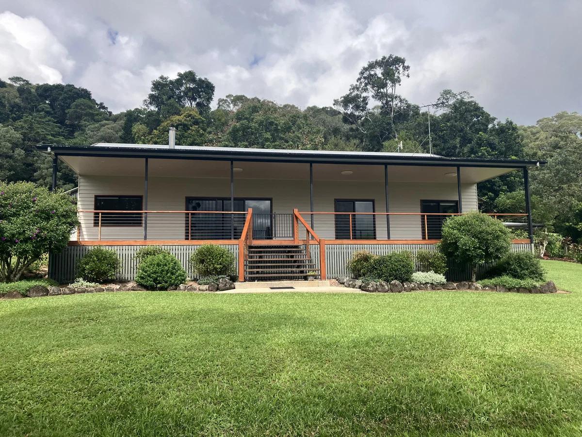 82 McKenzie Road, Peeramon QLD 4885