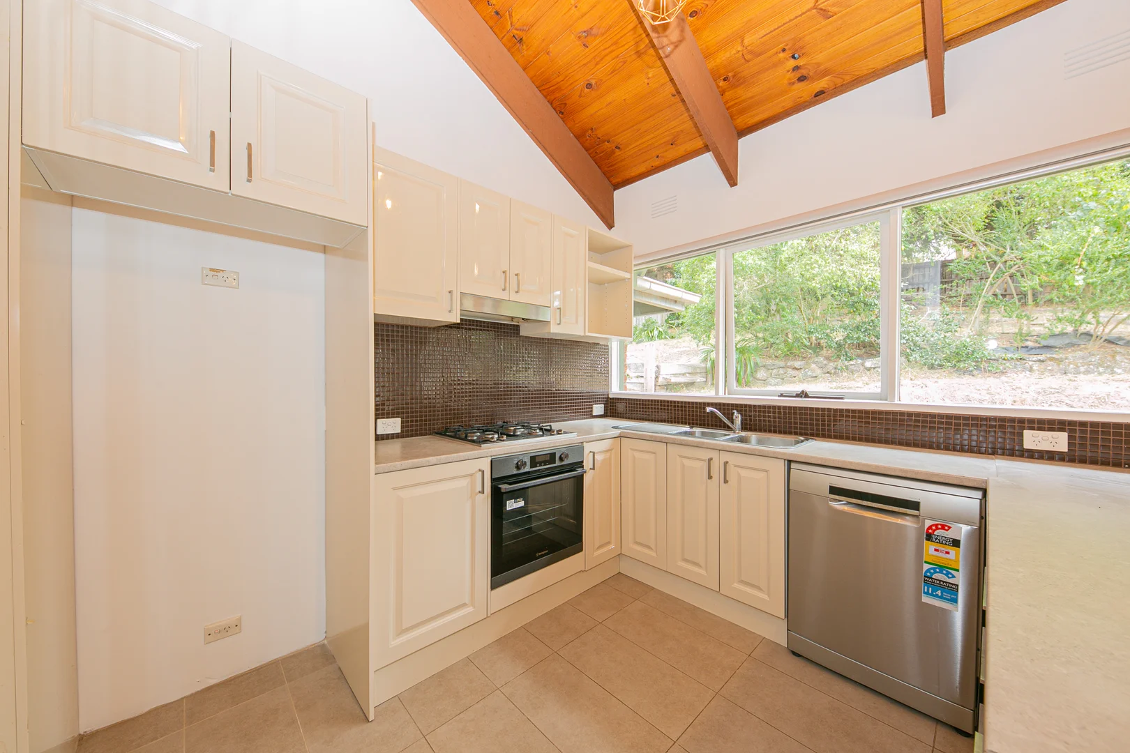 Additional image 4 of 65 Long Valley Way, Doncaster East VIC 3109