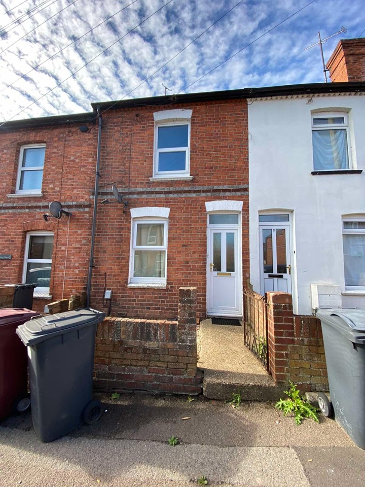 4 Bed Terraced House, Collis St, RG2, N1 7GU