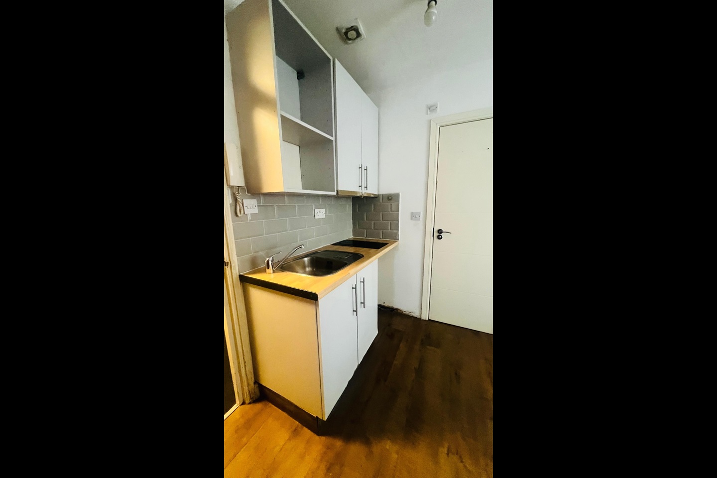 Studio Flat, Herrick Lodge, LE4, N1 7GU photo 4
