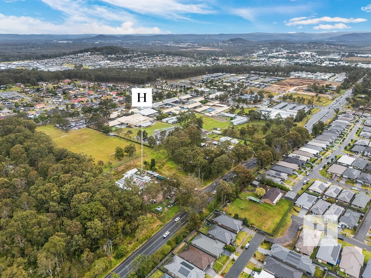 Additional image 5 of 587 Pacific Highway, Wadalba NSW 2259