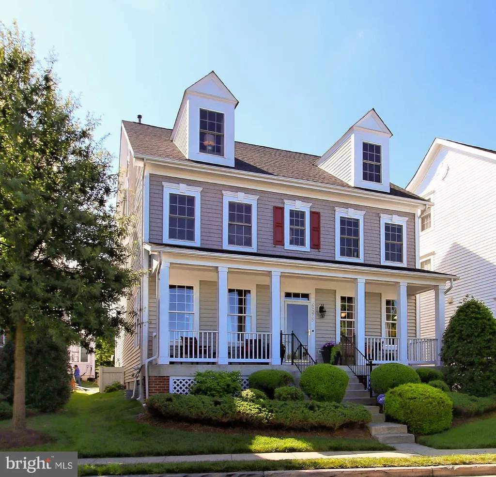5675 General Johnston Place, Centreville, VA 20120
