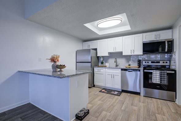 965 Candlelight Blvd. - Office, Brooksville, FL, 34601