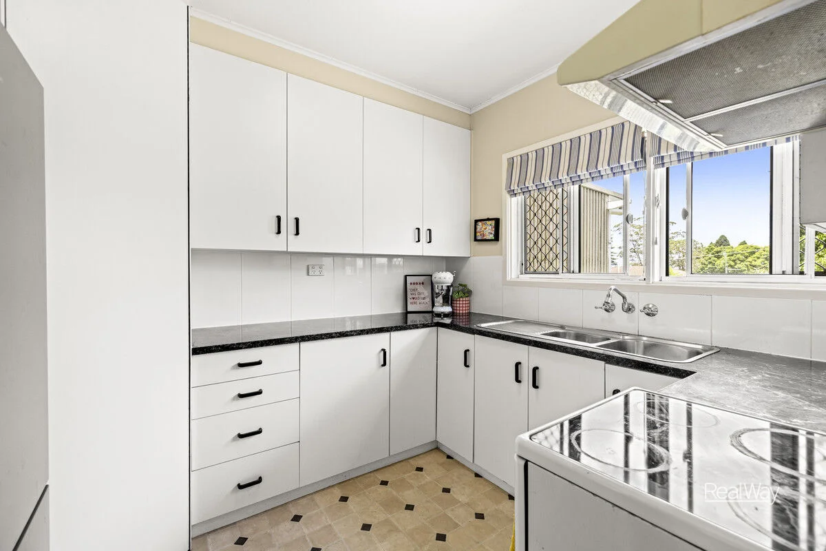 Additional image 2 of 26 Talinga Street., Mount Lofty QLD 4350
