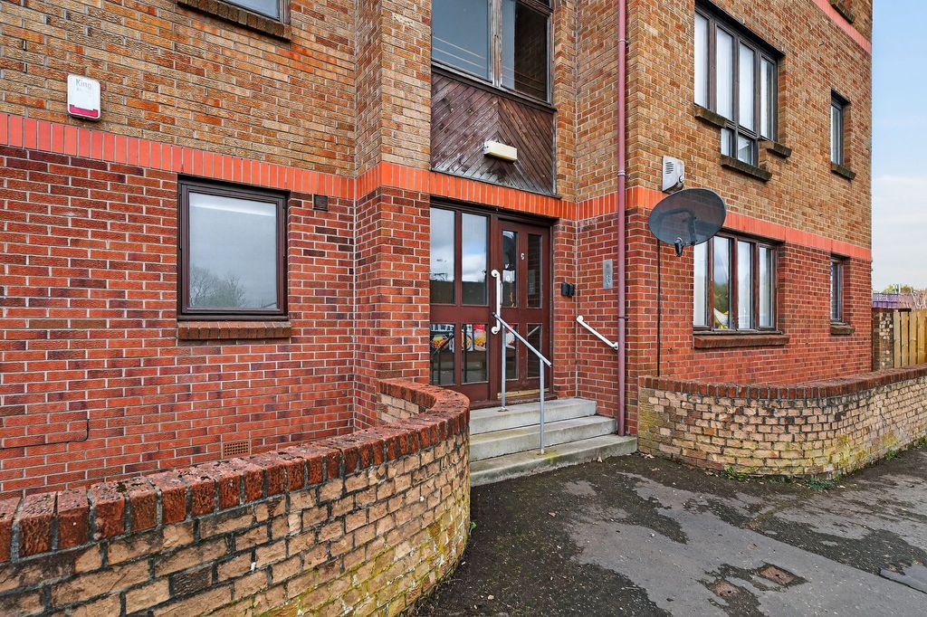 Additional image 15 of 2 bed flat for saleRoss Street, Coatbridge ML5